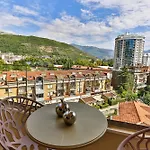 Montesun Boka Apartments