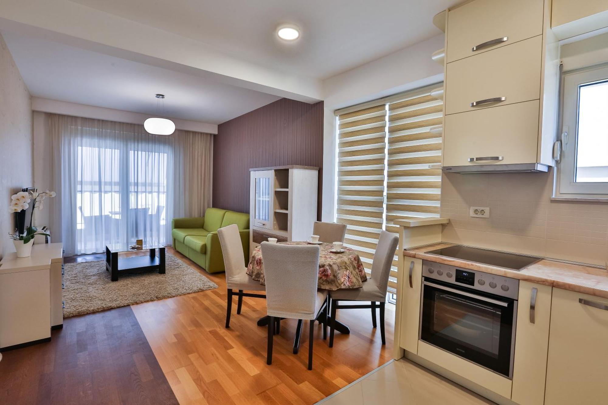 Apartment Montesun Boka Budva